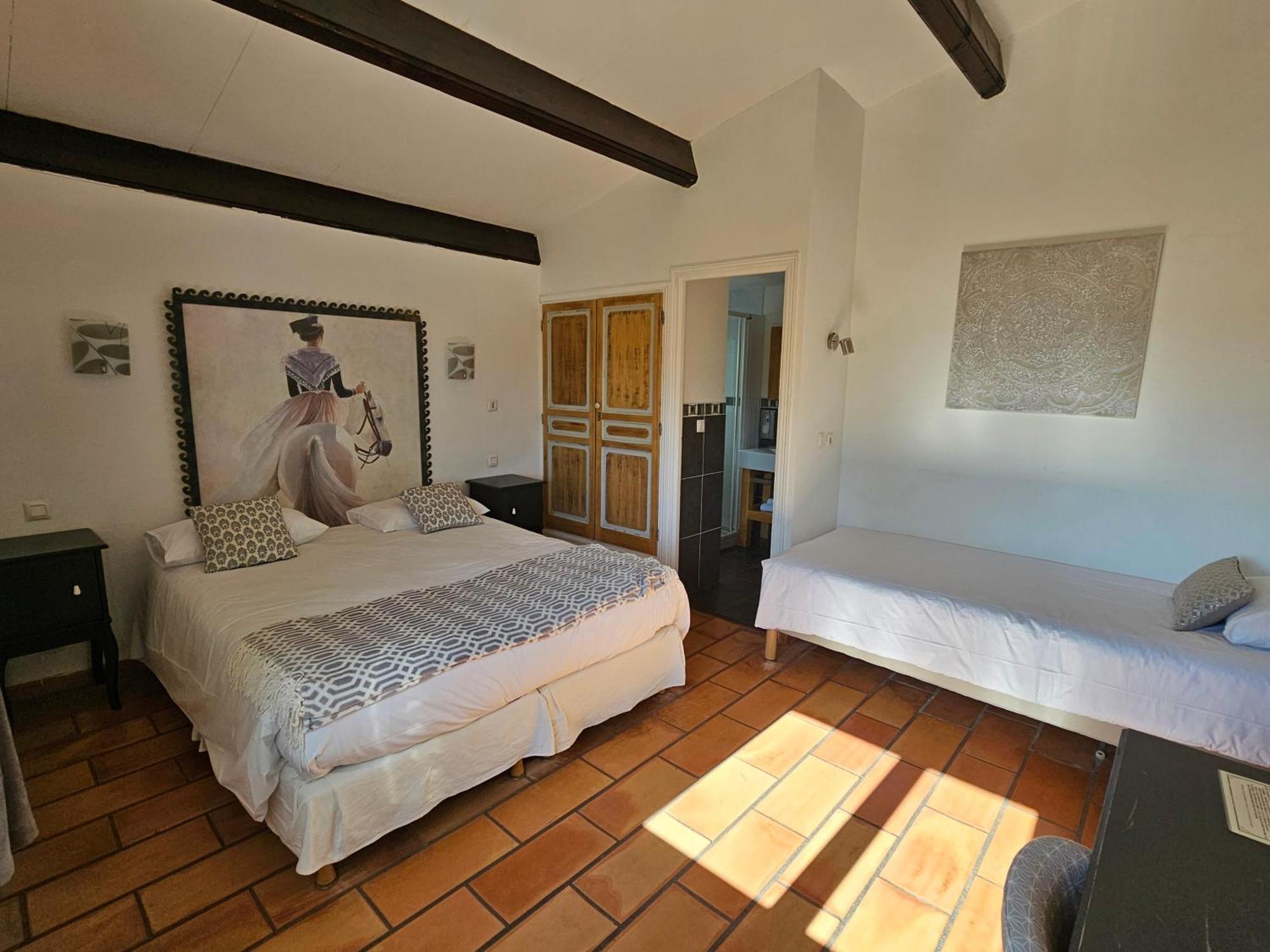 Mas De Calabrun Hotel Saintes-Maries-de-la-Mer Ngoại thất bức ảnh