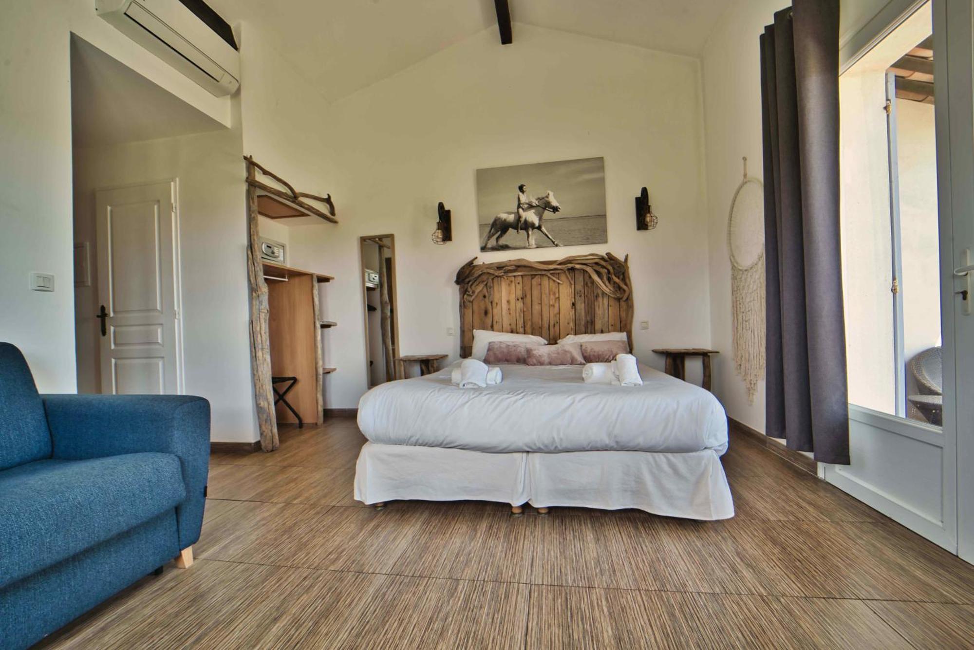 Mas De Calabrun Hotel Saintes-Maries-de-la-Mer Ngoại thất bức ảnh