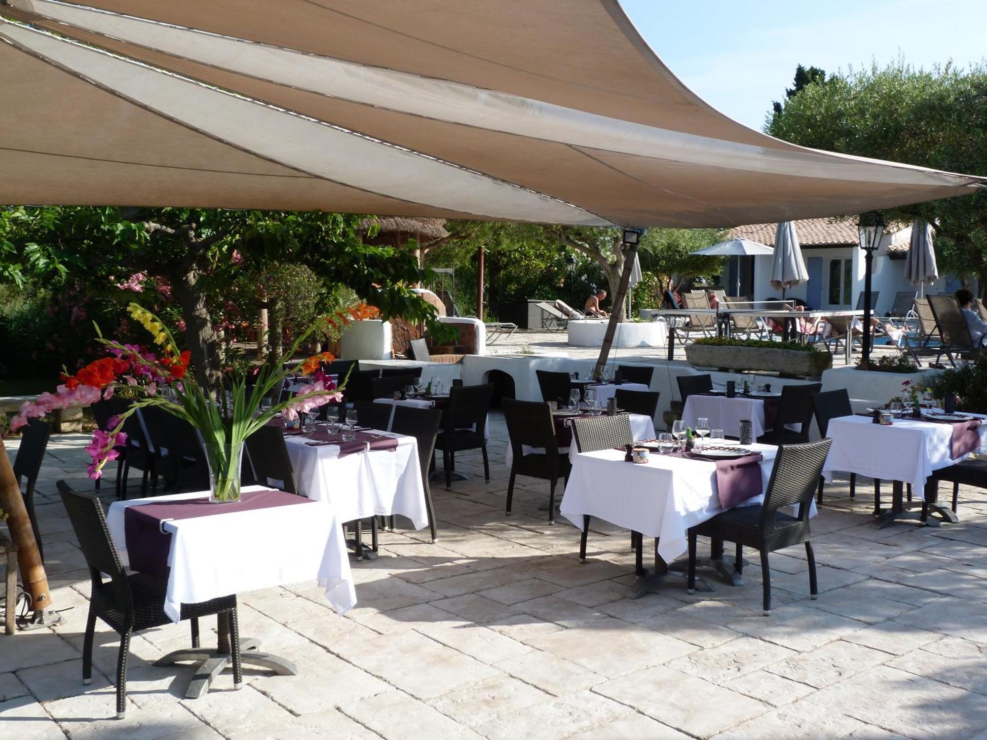 Mas De Calabrun Hotel Saintes-Maries-de-la-Mer Ngoại thất bức ảnh